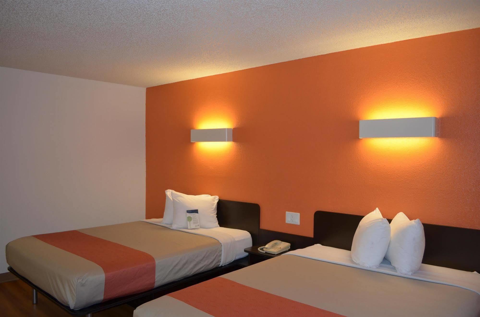 Motel 6 Kingsland Kings Bay Naval Екстериор снимка